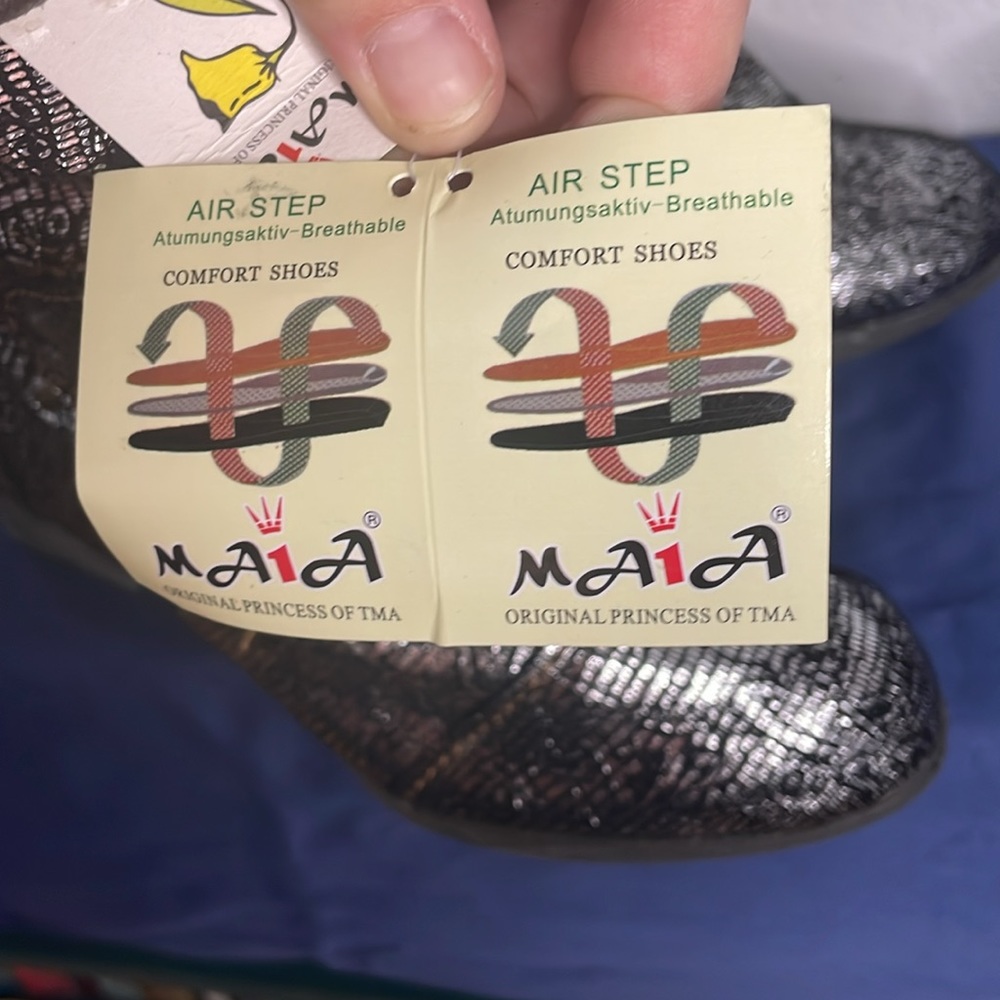 TMA MAIA company women’s leather metallic boots 7.5 NWT - Picture 14 of 15